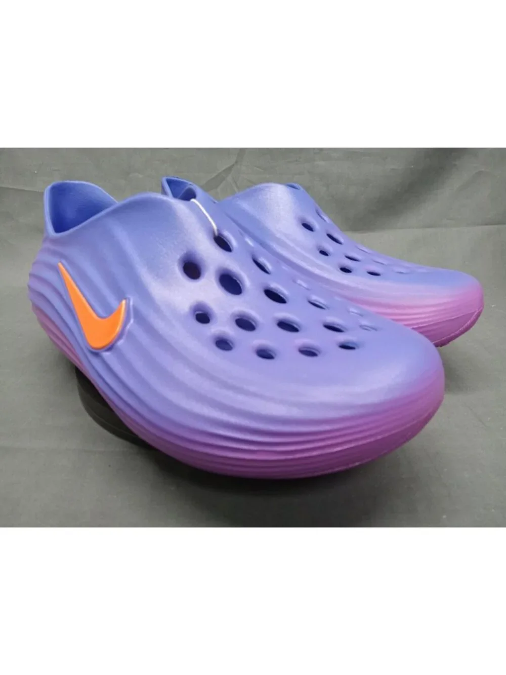 Nike ReactX Rejuven8 (GS) Slip-On Medium Blue Turf Orange Boys Size 4 NEW NO BOX
